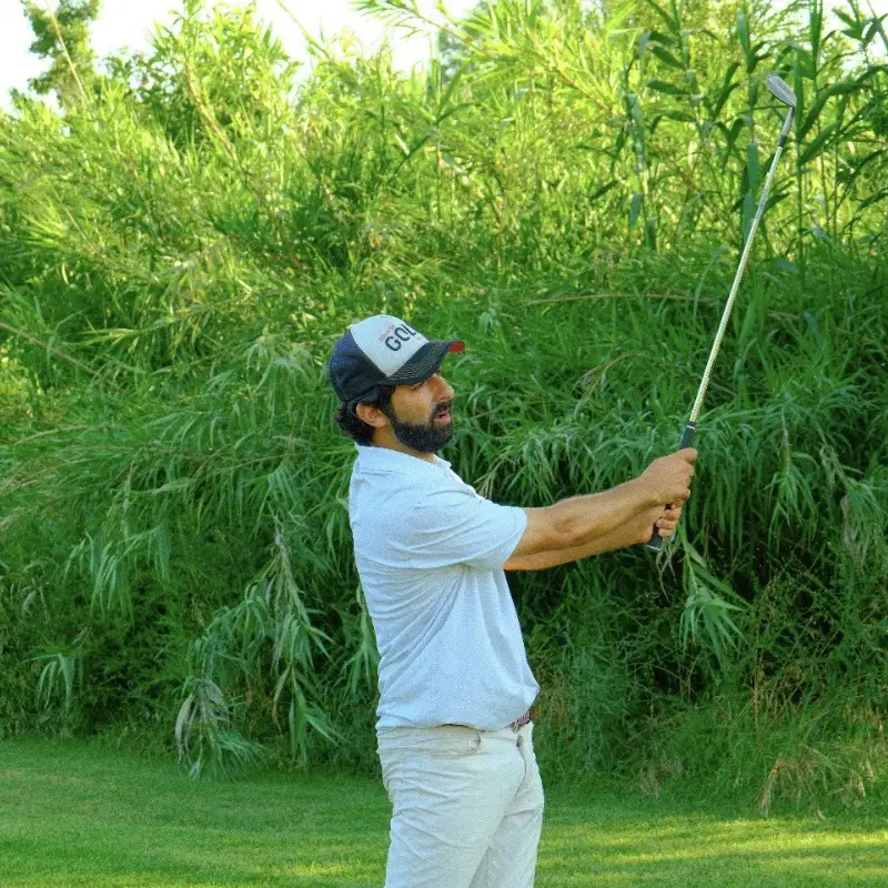 Professeur de golf Jalal Zarouly au Golf Club de Biot Antibes